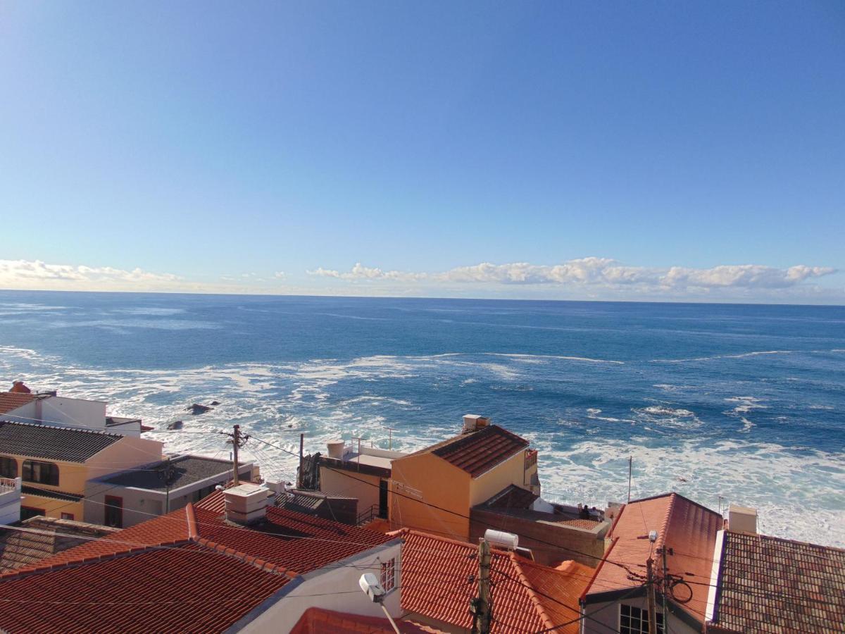 Com Piscina Entre O Mar E As Montanhas Villa